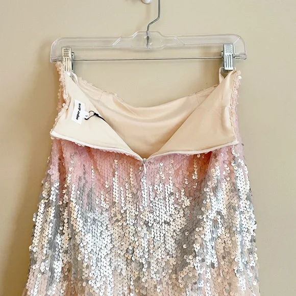 SUPERDOWN Aubree Sequin Valentine Mini Skirt NWT Size L - Picture 7 of 10